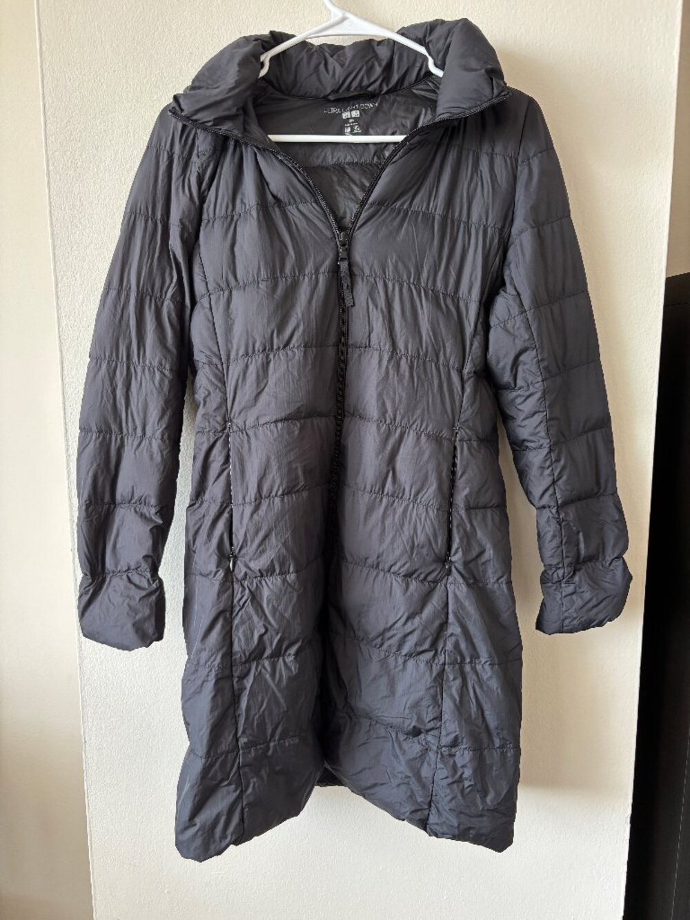 Uniqlo Black Ultra Light Down Long Puffer Jacket - Size XXS